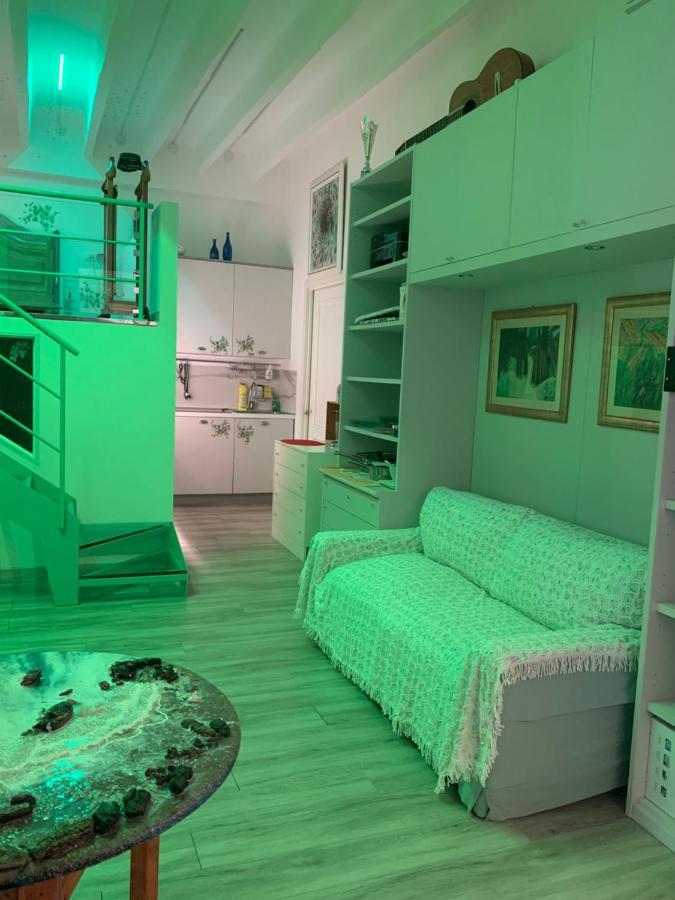 Joli Studio Au Soleil Apartamento Menton Exterior foto